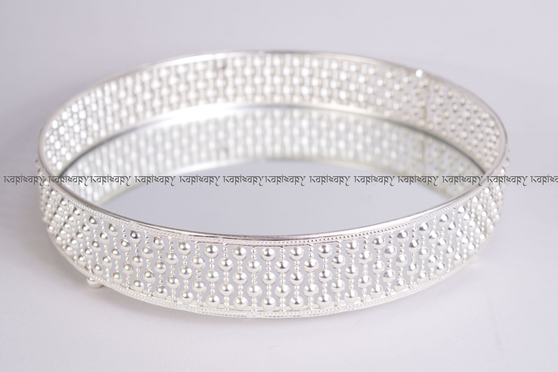 ROUND HAMPER TRAY WITH MIRROR & MOTI BORDER FOR GIFTING, TROUSSEAU PACKING, DECOR (30cm diameter)