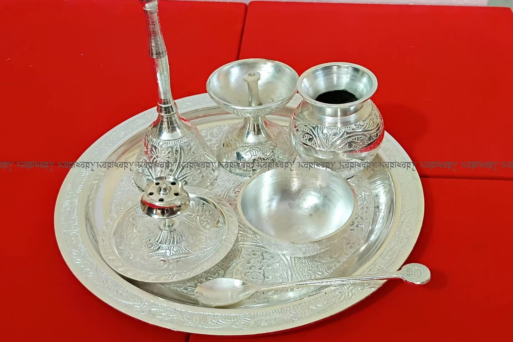 DECORATIVE METAL POOJA THALI SET IN SILVER FINISH, LUXURY POOJA ARTICLES FOR GIFTING, SET OF 7pc, ETCHING DESIGN