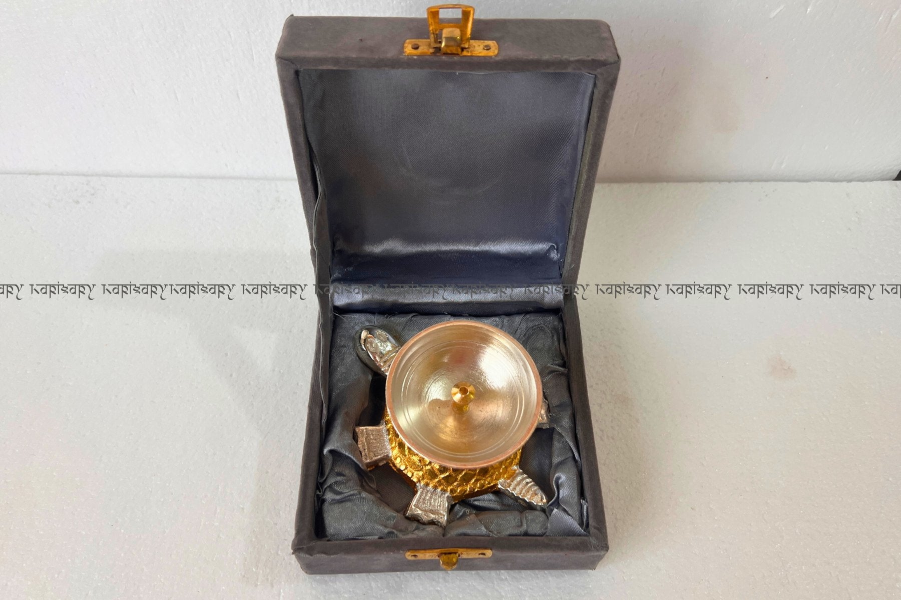 DECORATIVE METAL TORTOISE DEEPAK, LUXURY POOJA ARTICLES FOR GIFTING, SMALL KACHHUA DIYA FOR DIWALI, HOME DÉCOR & VAASTU