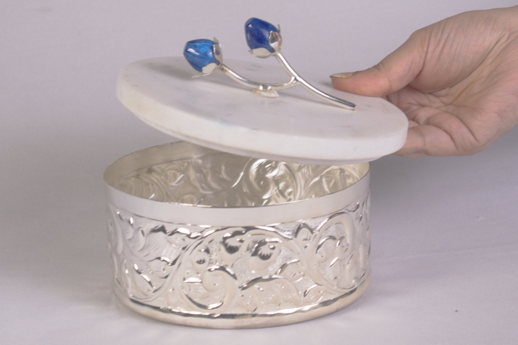 EMBOSSED SILVER JARS WITH MARBLE LID FOR DRY FRUITS/GIFTING (LARGE)