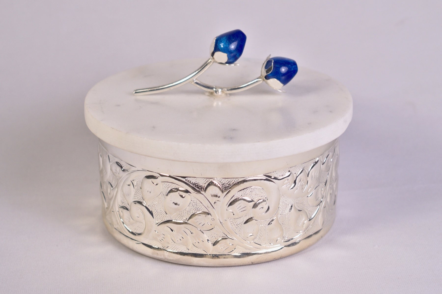 EMBOSSED SILVER JARS WITH MARBLE LID FOR DRY FRUITS/GIFTING (LARGE)