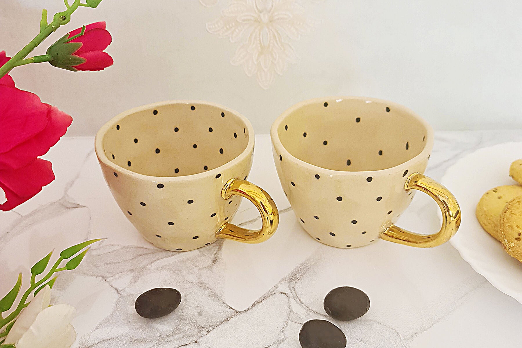 HANDMADE IVORY CERAMIC MUGS WITH BLACK POLKA DOTS DESIGN (SET OF 2)