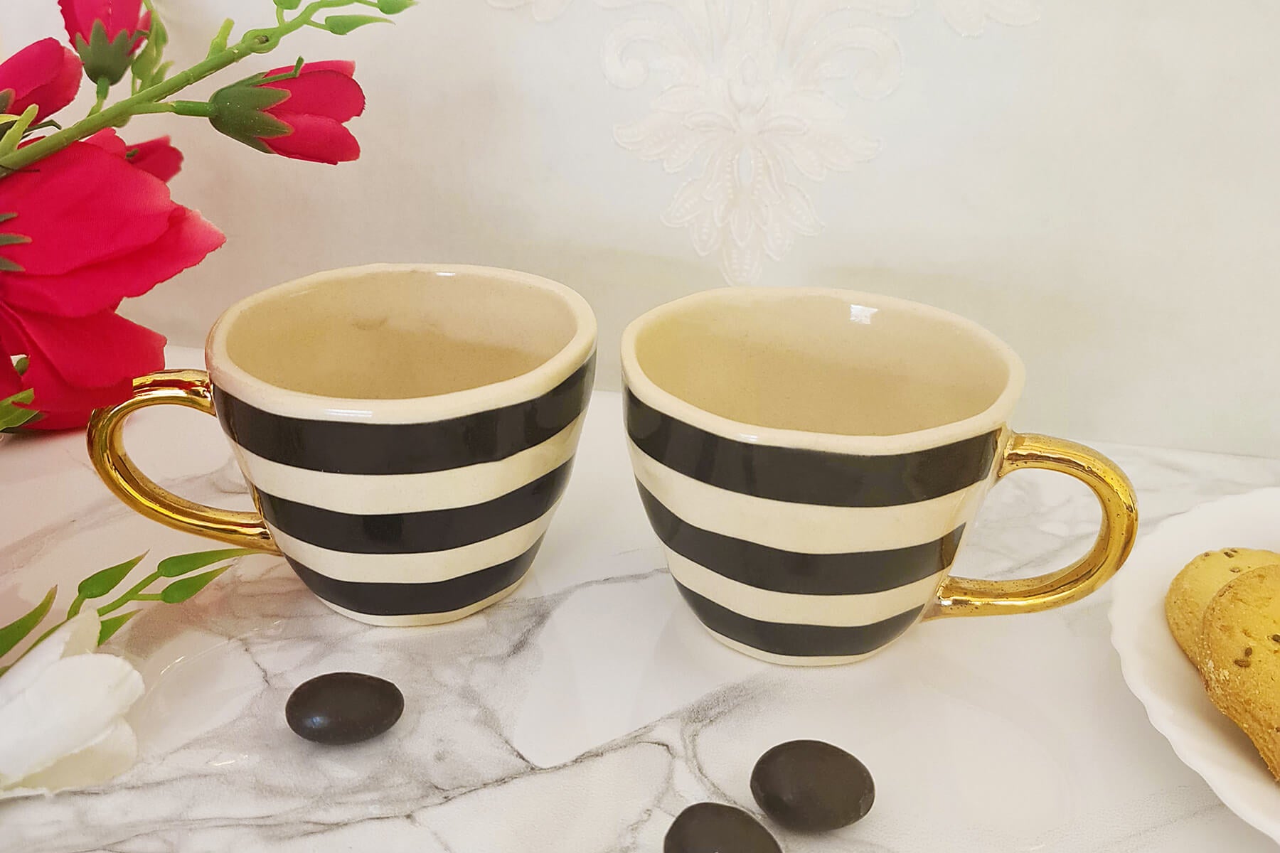 HANDMADE IVORY CERAMIC MUGS WITH BLACK BOLD STRIPES DESIGN (SET OF 2)