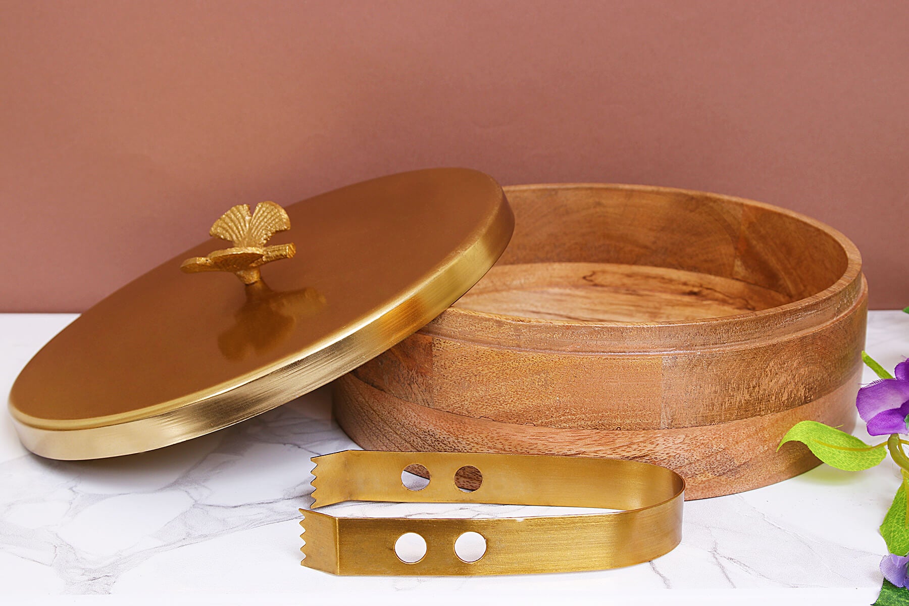 MANGO WOOD AND METAL ROTI BOX WITH BUTTERFLY KNOB