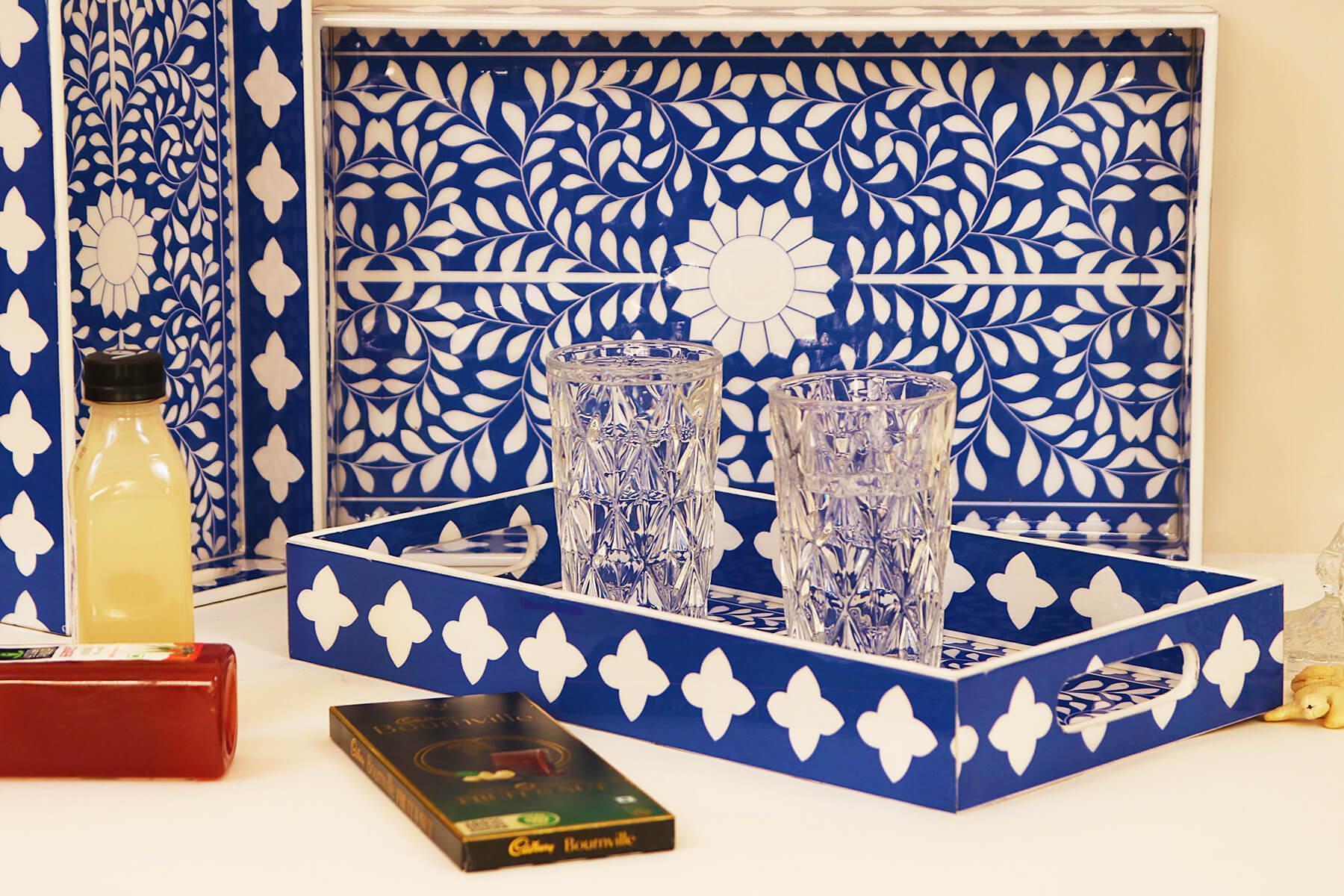 BLUE MUGHAL PRINT SERVING TRAYS SET OF 3