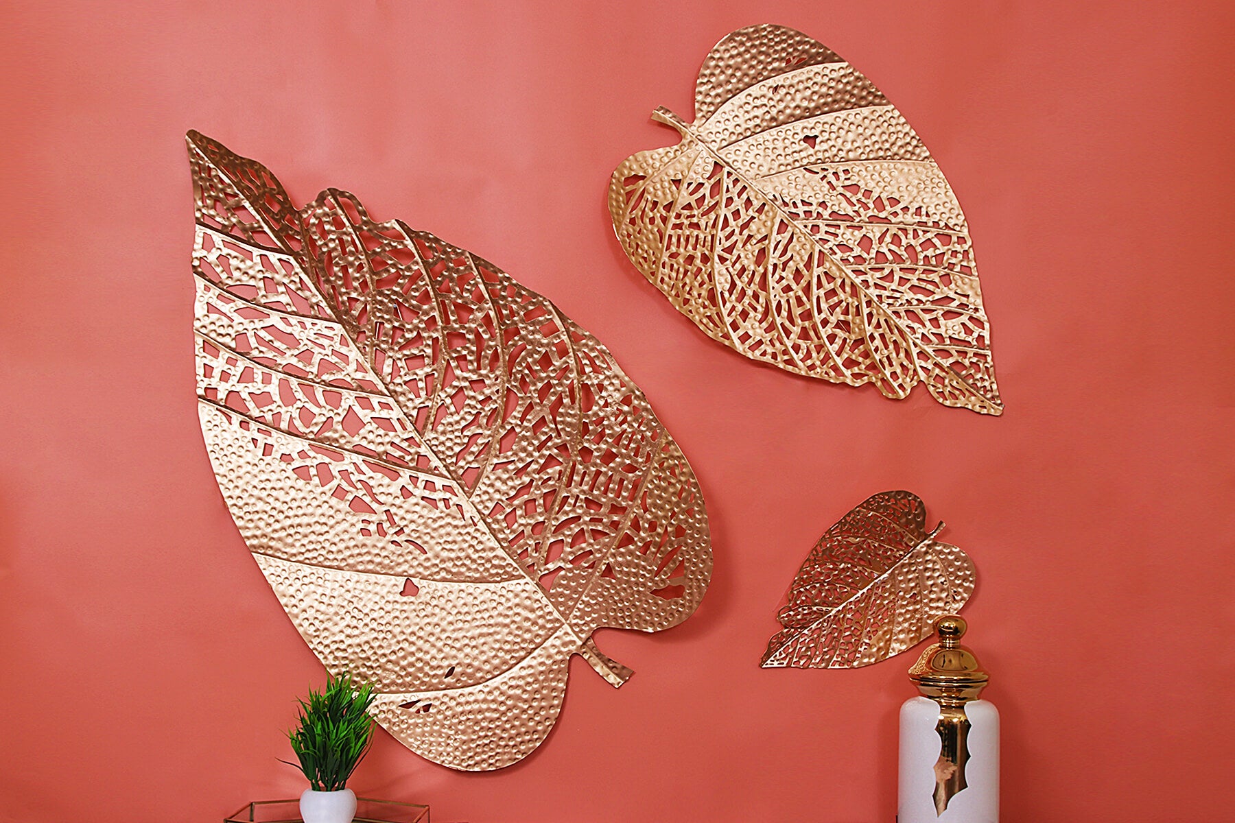 GOLDEN PAAN LEAF WALL ART (SET OF 3)