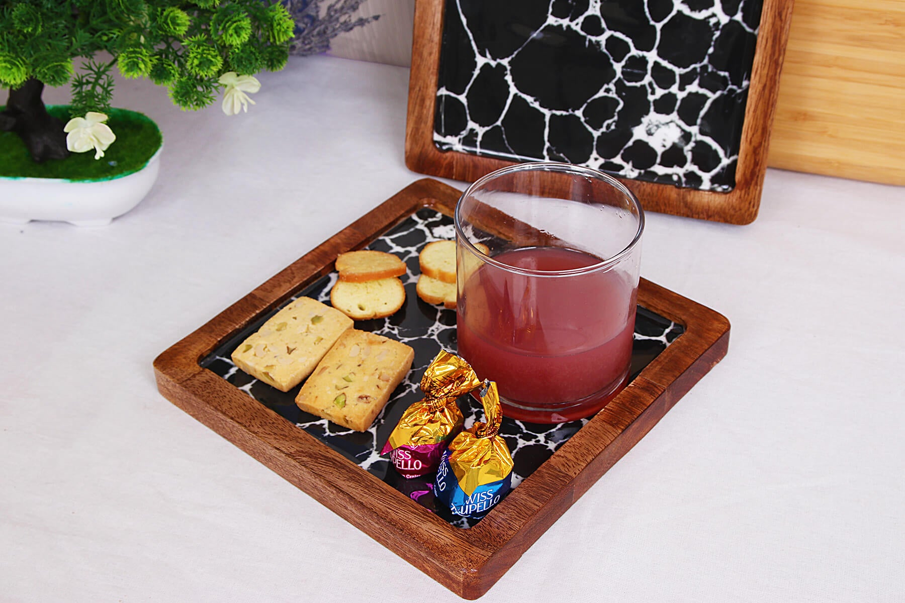 SQUARE WOOD PLATTER CRACK-BLACK (SET OF 1)