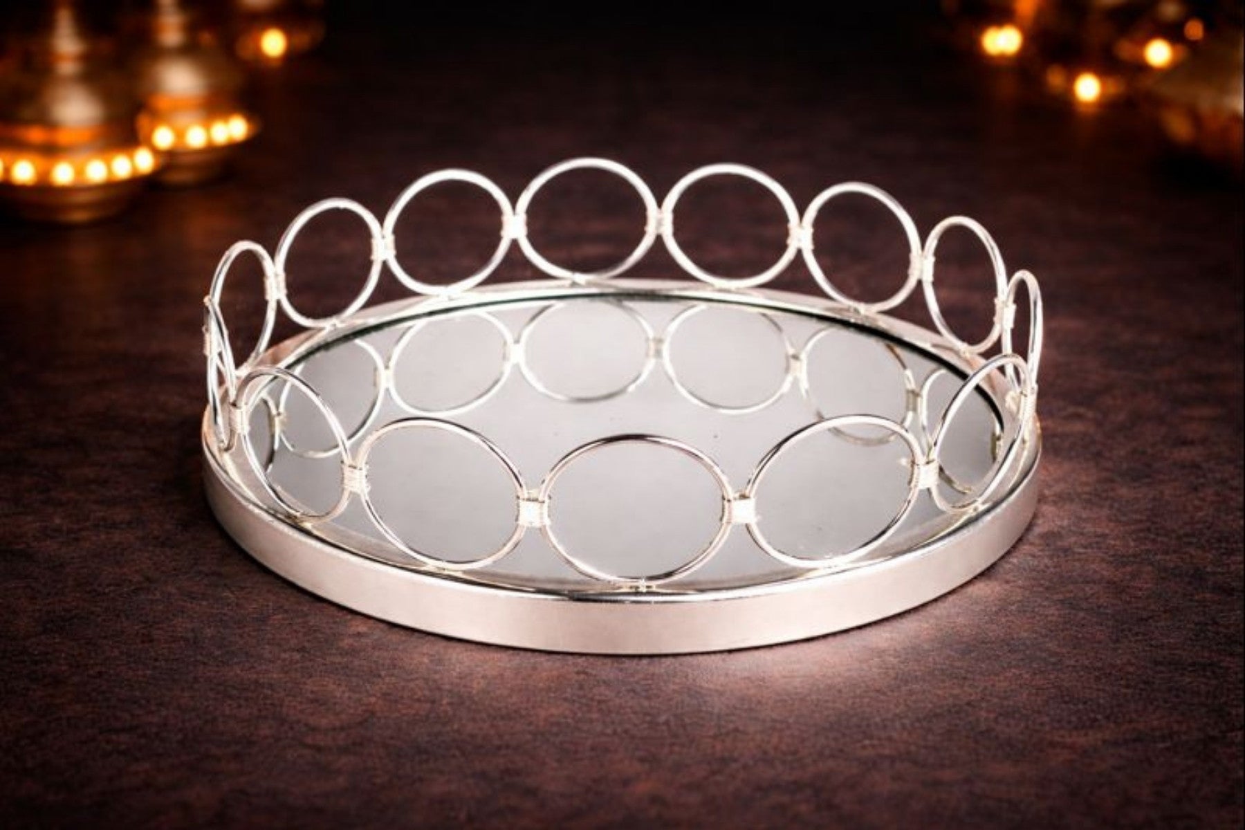 ROUND ACCENT TRAY WITH MIRROR & RINGS BORDER FOR GIFTING, TROUSSEAU PACKING, DECOR (25cm diameter)