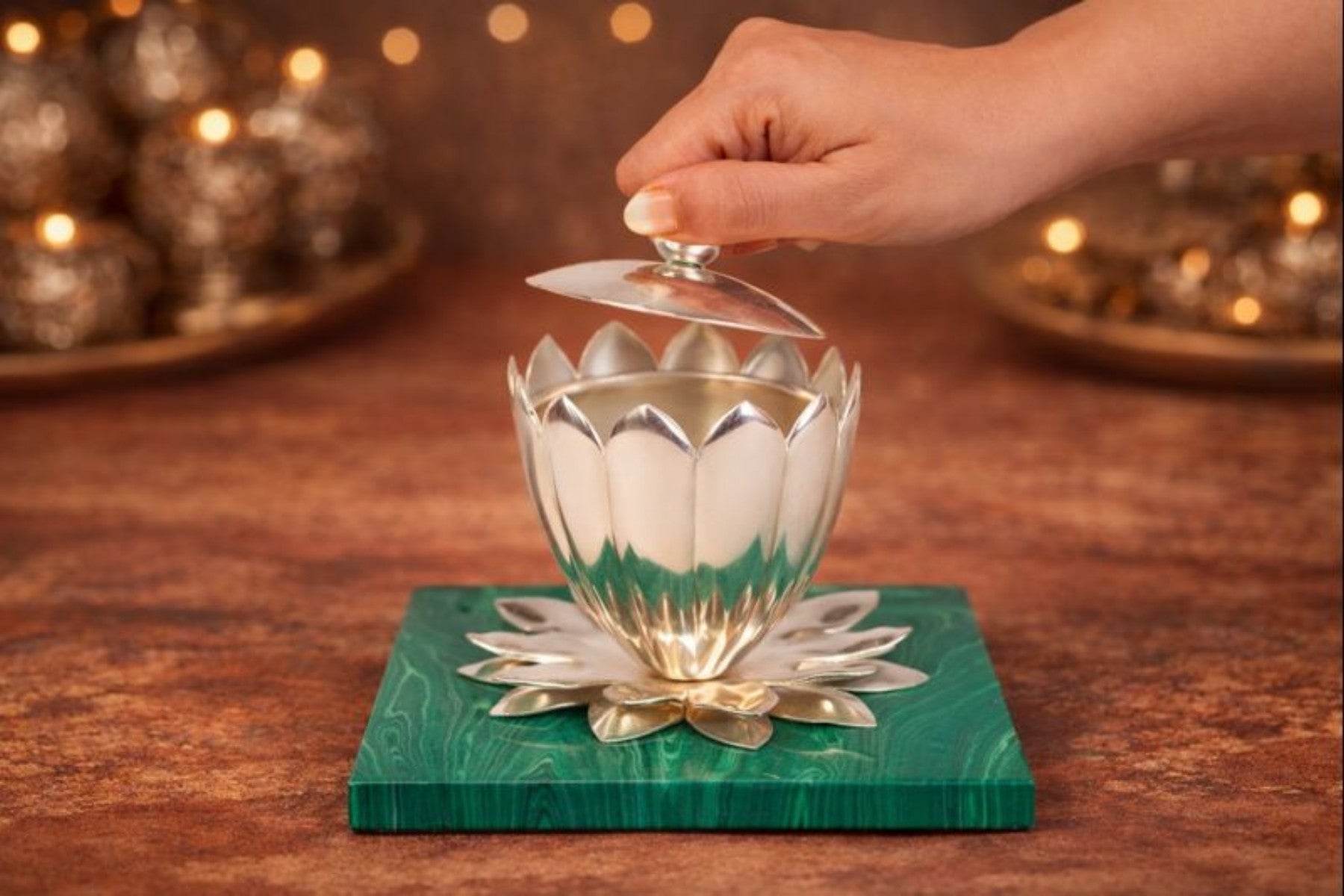 SILVER-PLATED MALACHITE JAR FOR GIFTING & HOME DECOR