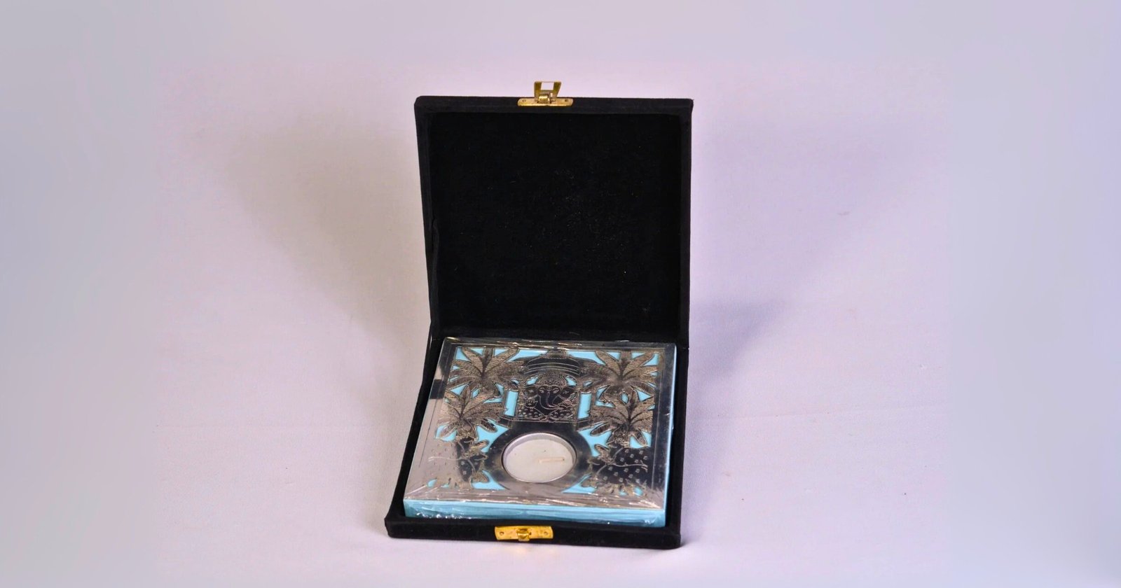 Indian Artisans- Corporate Gift Hampers by Indian Artisans Karigary Adding Value to Business 2