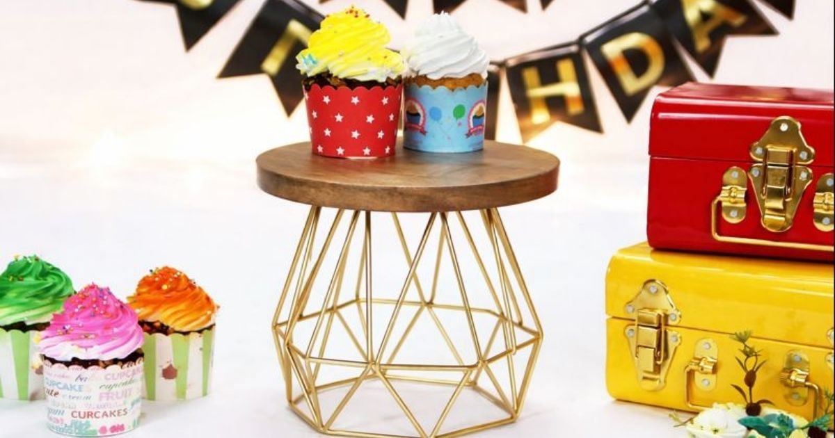 Cake stands online for birthdays, weddings, and celebrations