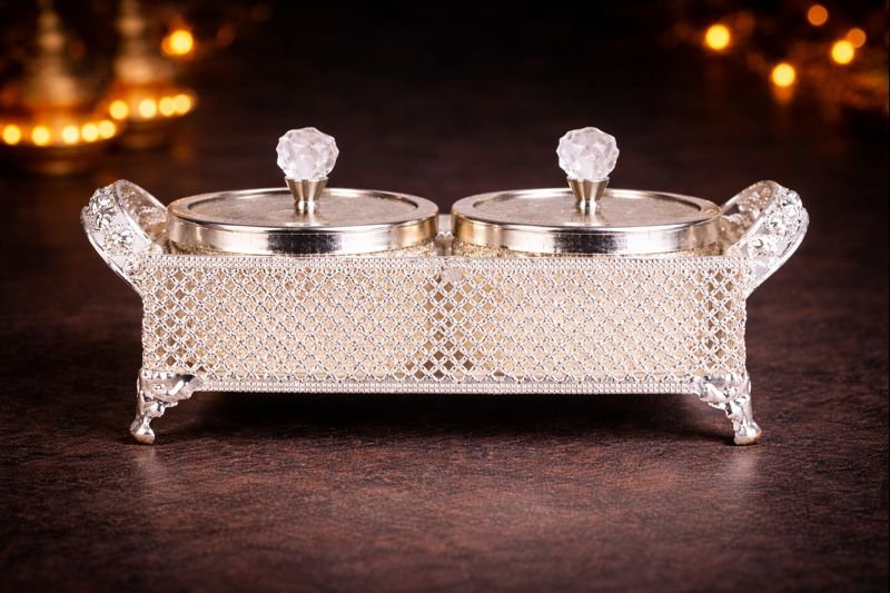 Premium gifting India for weddings and family milestones