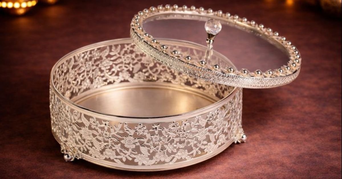 Corporate Gifting Online Ideas to Impress Clients Fast