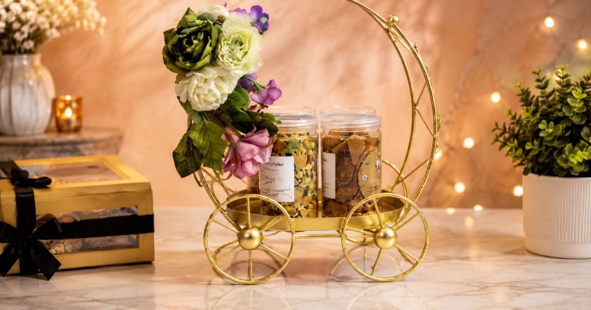 KARIGARY - Corporate Gift Hampers from Karigary for Clients