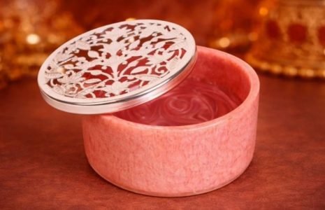 Handcrafted Home D&eacute;cor That Adds Artistic Value