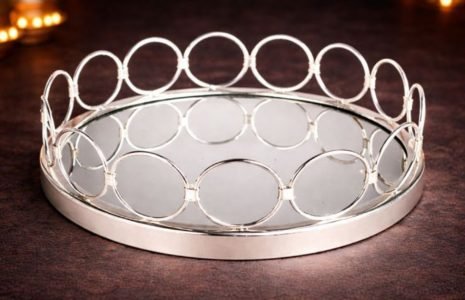 Home decor trays that add warmth to modern Indian homes