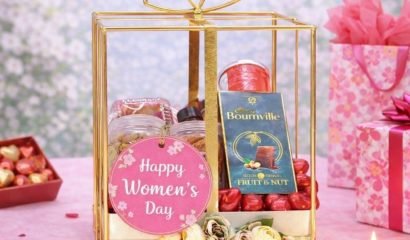 Thoughtful Gifting for Women: Beyond Flowers and Chocolates