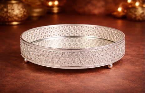 Wedding hampers online curated for premium wedding gifting